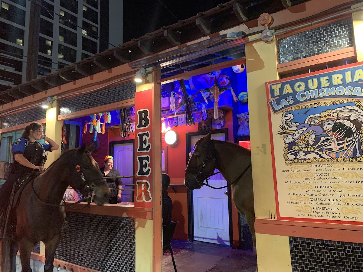 Taqueria Las Chismosas