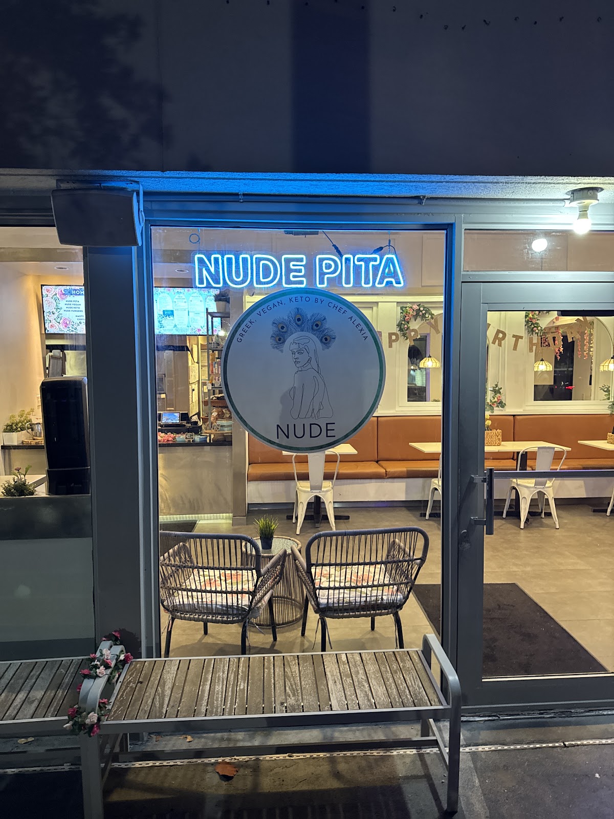 Nude Pita