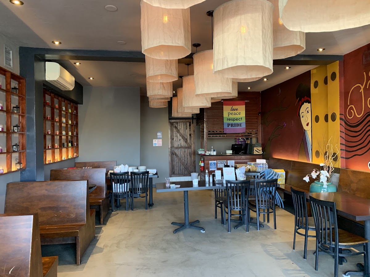 Veganic Thai Cafe