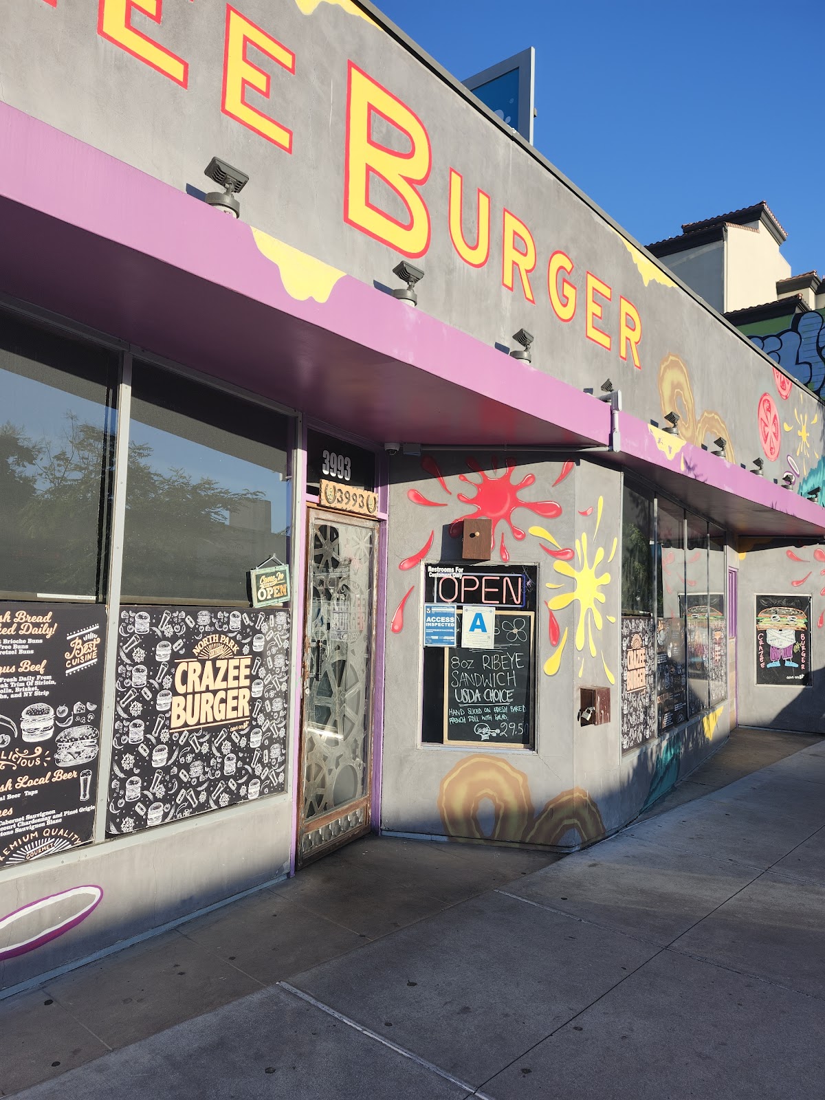 Crazee Burger
