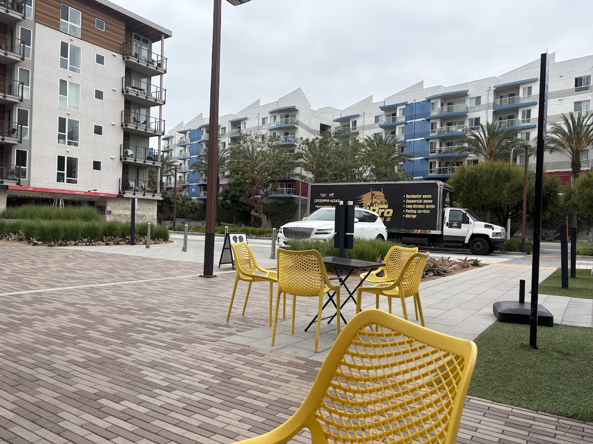 The Hive - Healthy Eats & Organic Cafe - MDR
