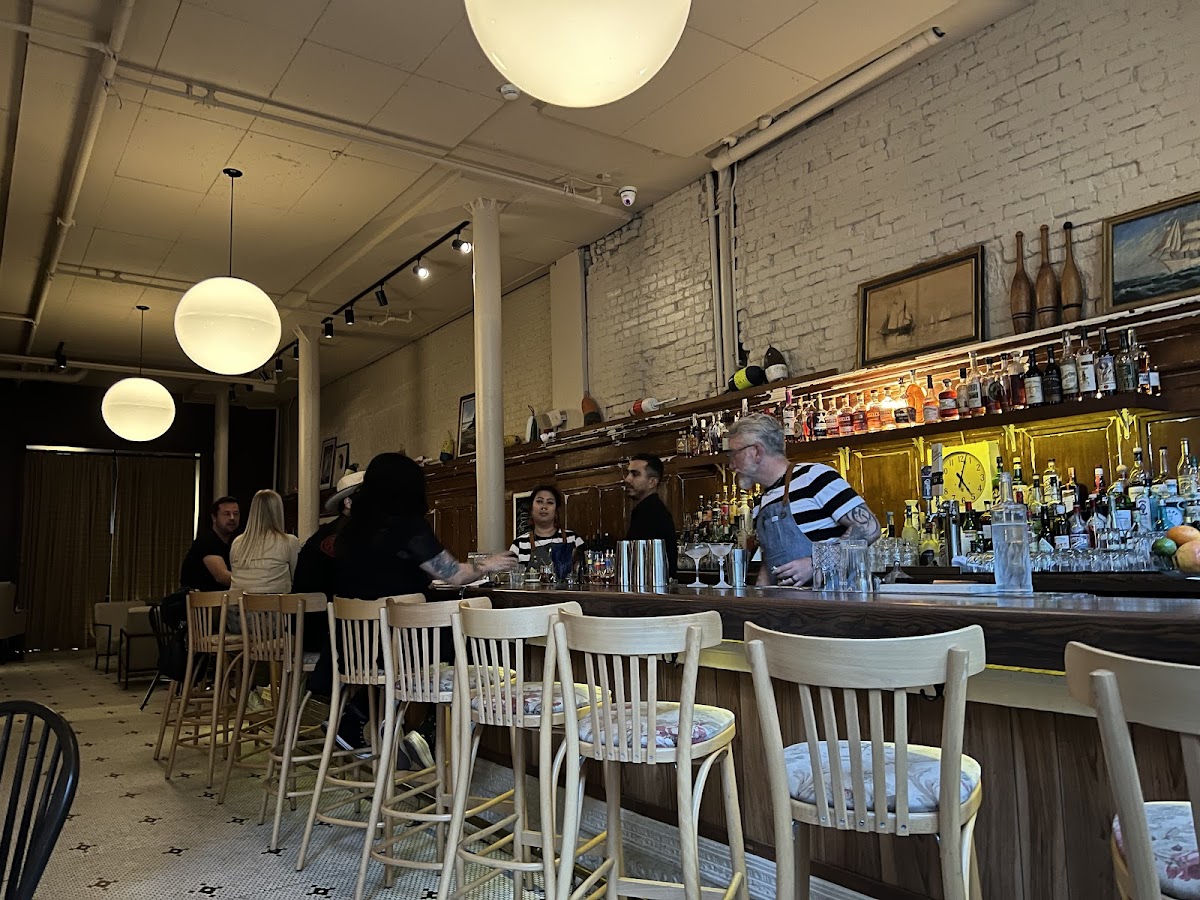 Bar Maritime