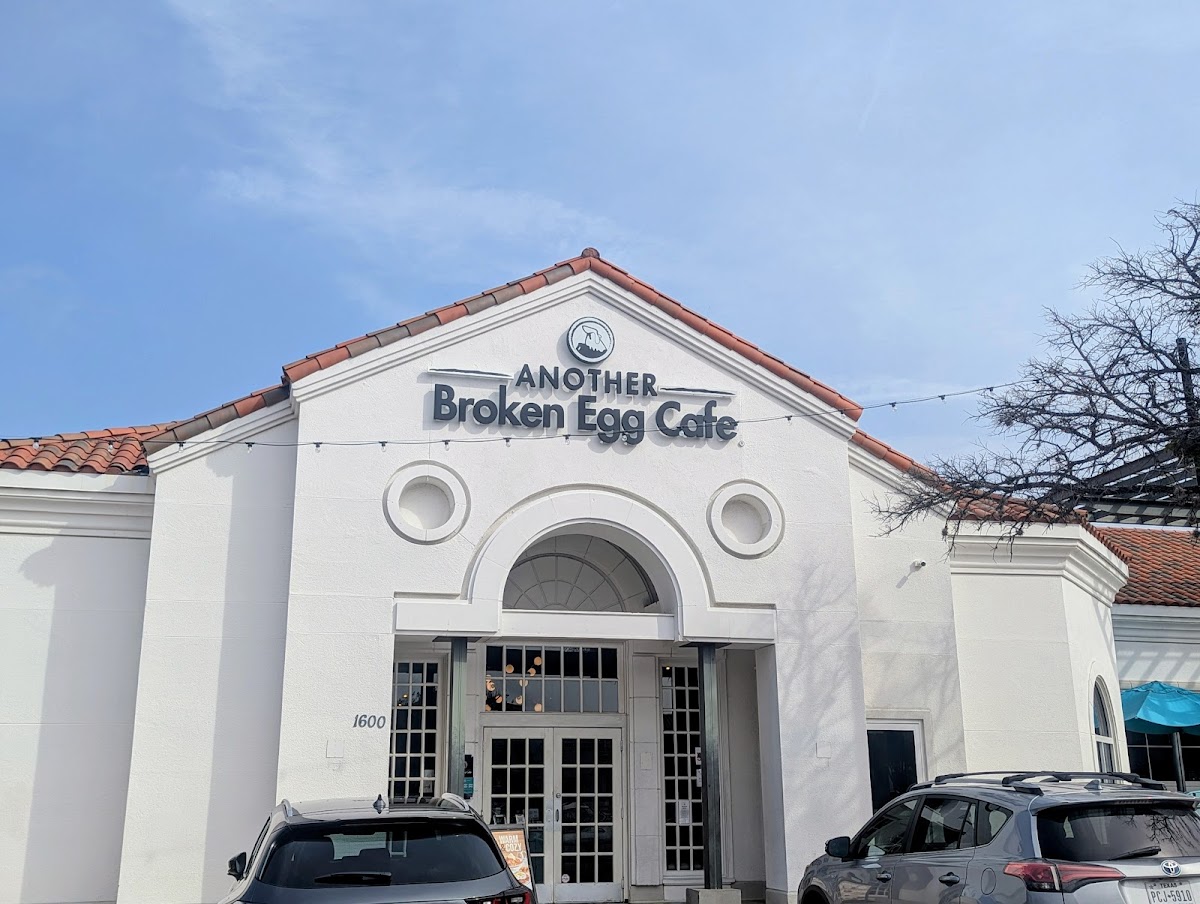 Another Broken Egg Cafe