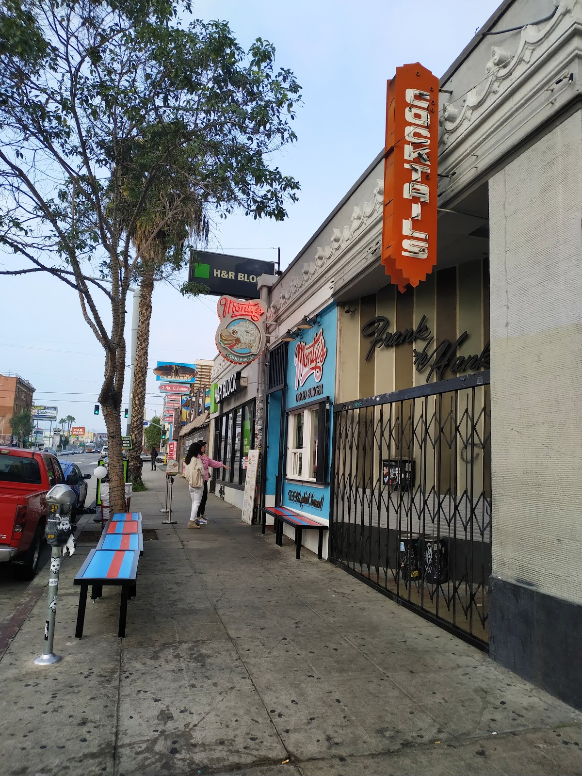Monty's Good Burger Koreatown