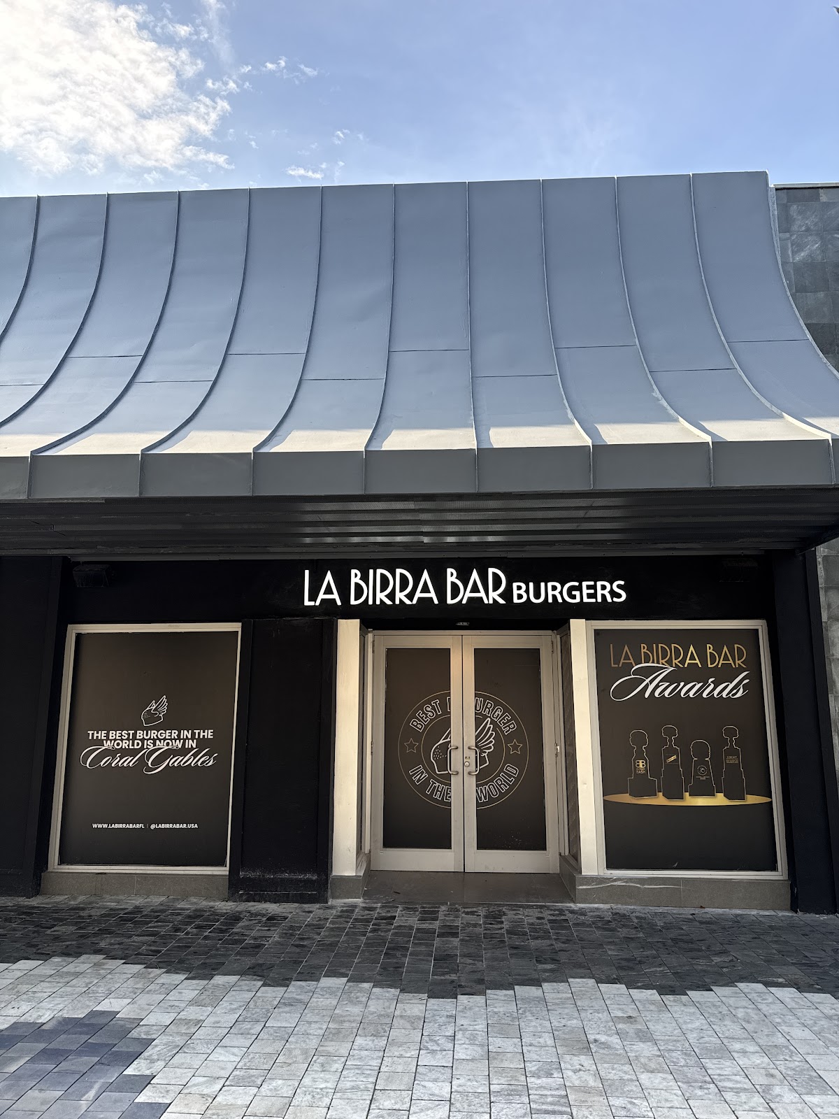 La Birra Bar (Burgers) - Coral Gables