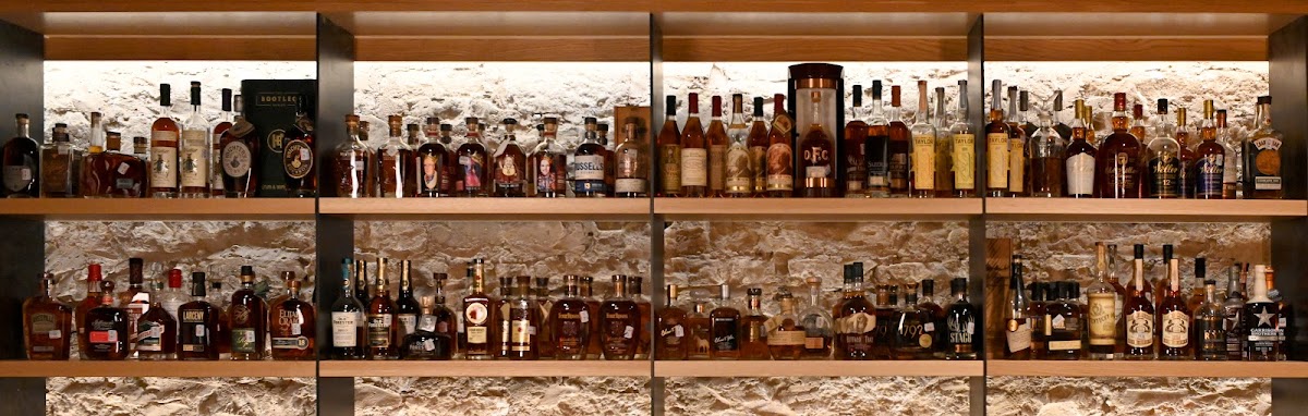 Kinfolk Cocktail Lounge & Spirits Library