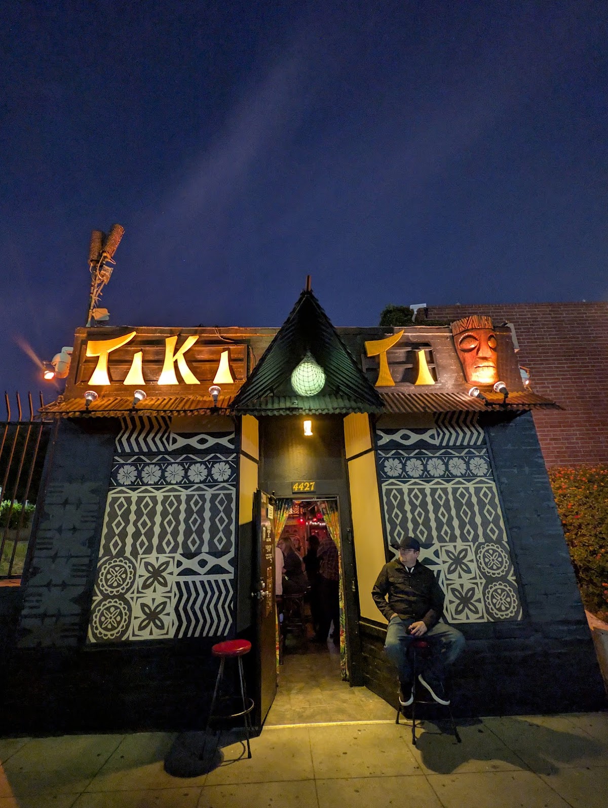 Tiki-Ti