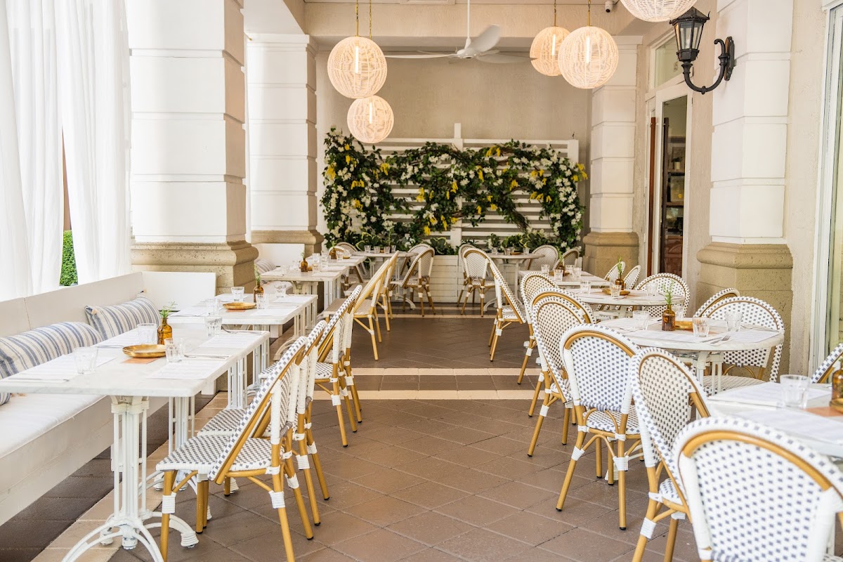 Motek Coral Gables