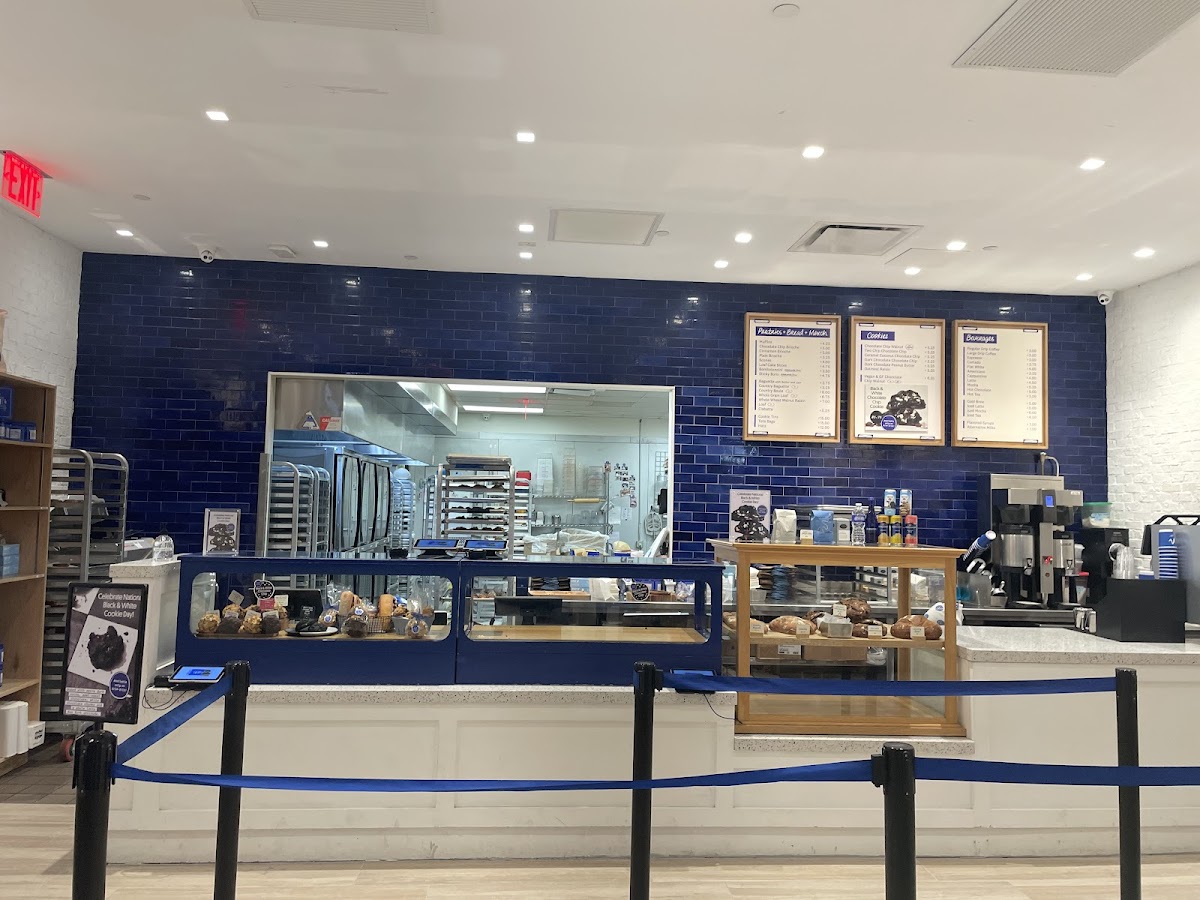 Levain Bakery
