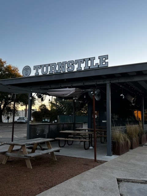 Turnstile Bar and Restaurant