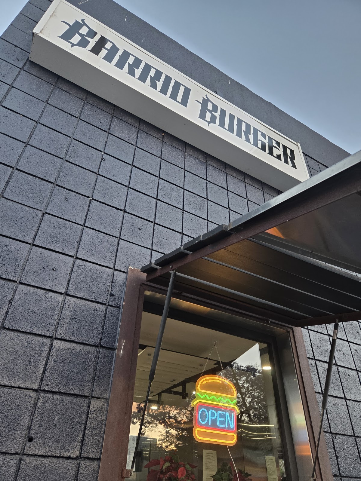 Barrio Burger