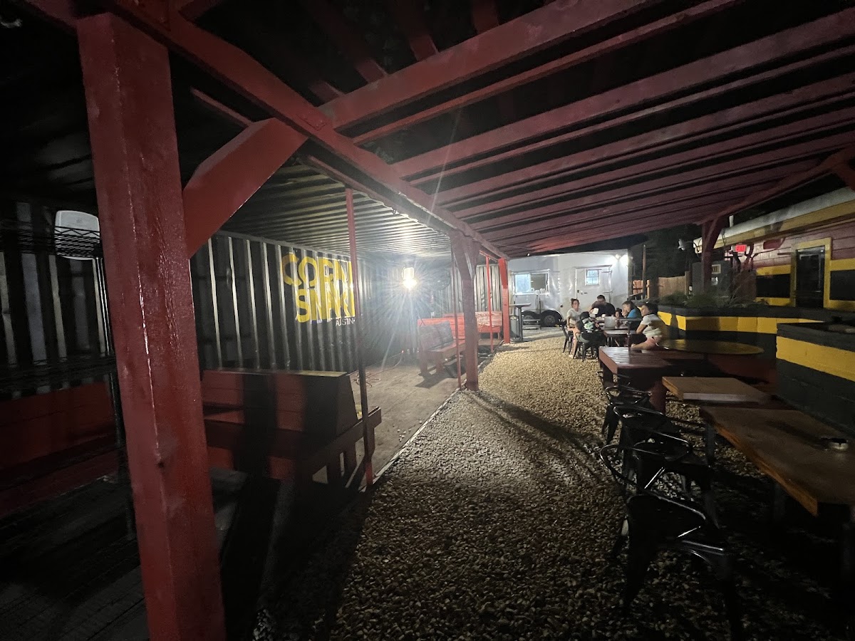 TAQUERIA JOHNNY TACOS